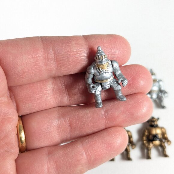 Vintage Blue Box Hidden Adventures Castle Replacement Knights Micro Mini Figures - Picture 2 of 3
